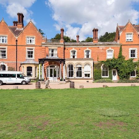 Fsc Juniper Hall Hostel Mickleham Екстер'єр фото