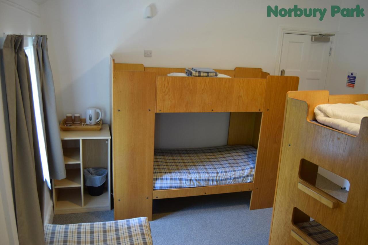 Fsc Juniper Hall Hostel Mickleham Екстер'єр фото