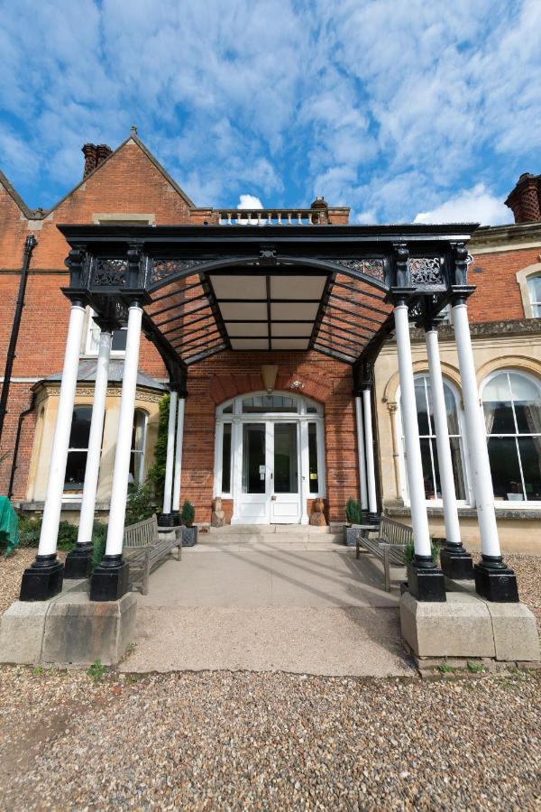 Fsc Juniper Hall Hostel Mickleham Екстер'єр фото